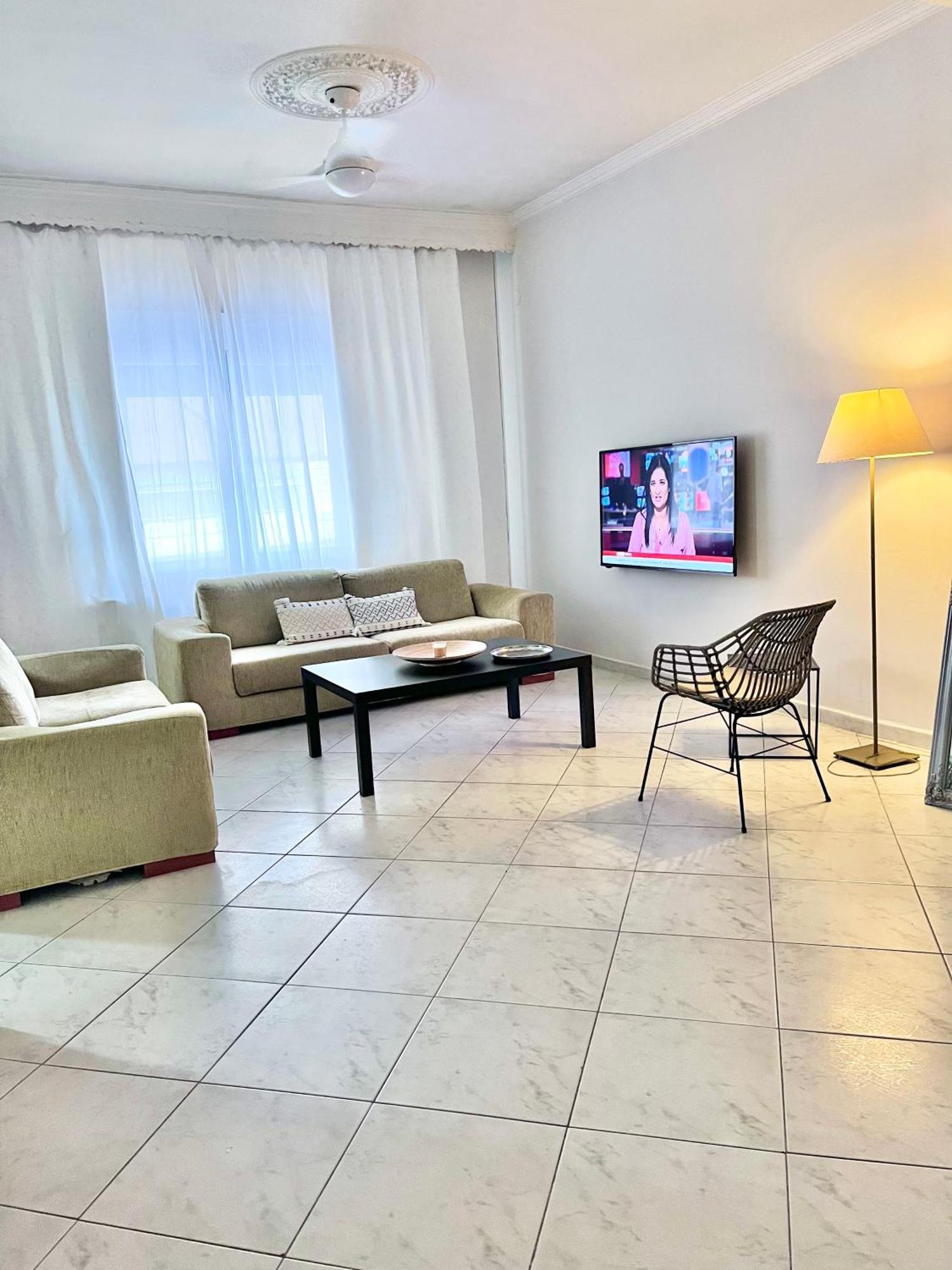 Central 7 - Stylish Apartment Komotini Zewnętrze zdjęcie