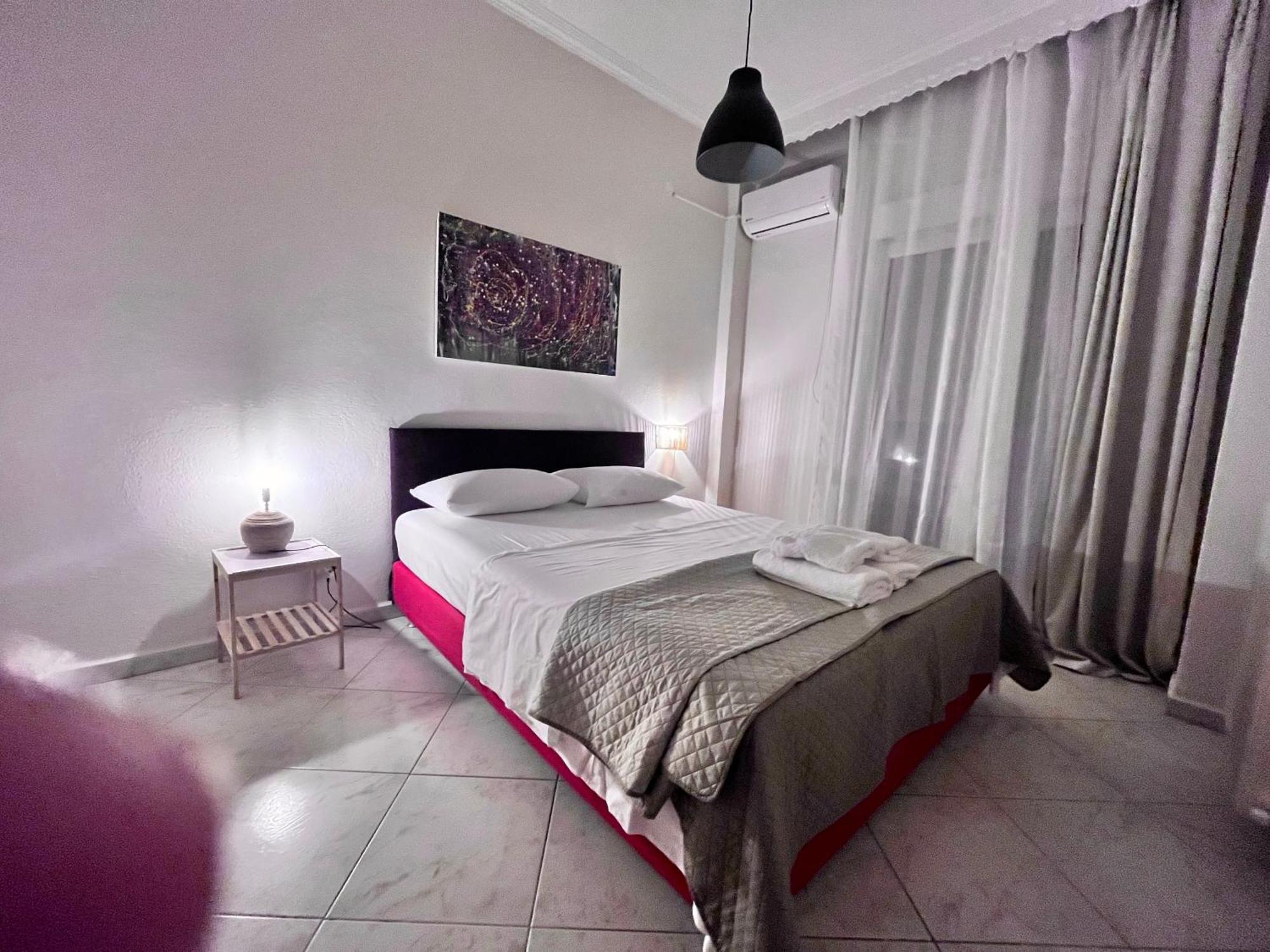 Central 7 - Stylish Apartment Komotini Zewnętrze zdjęcie